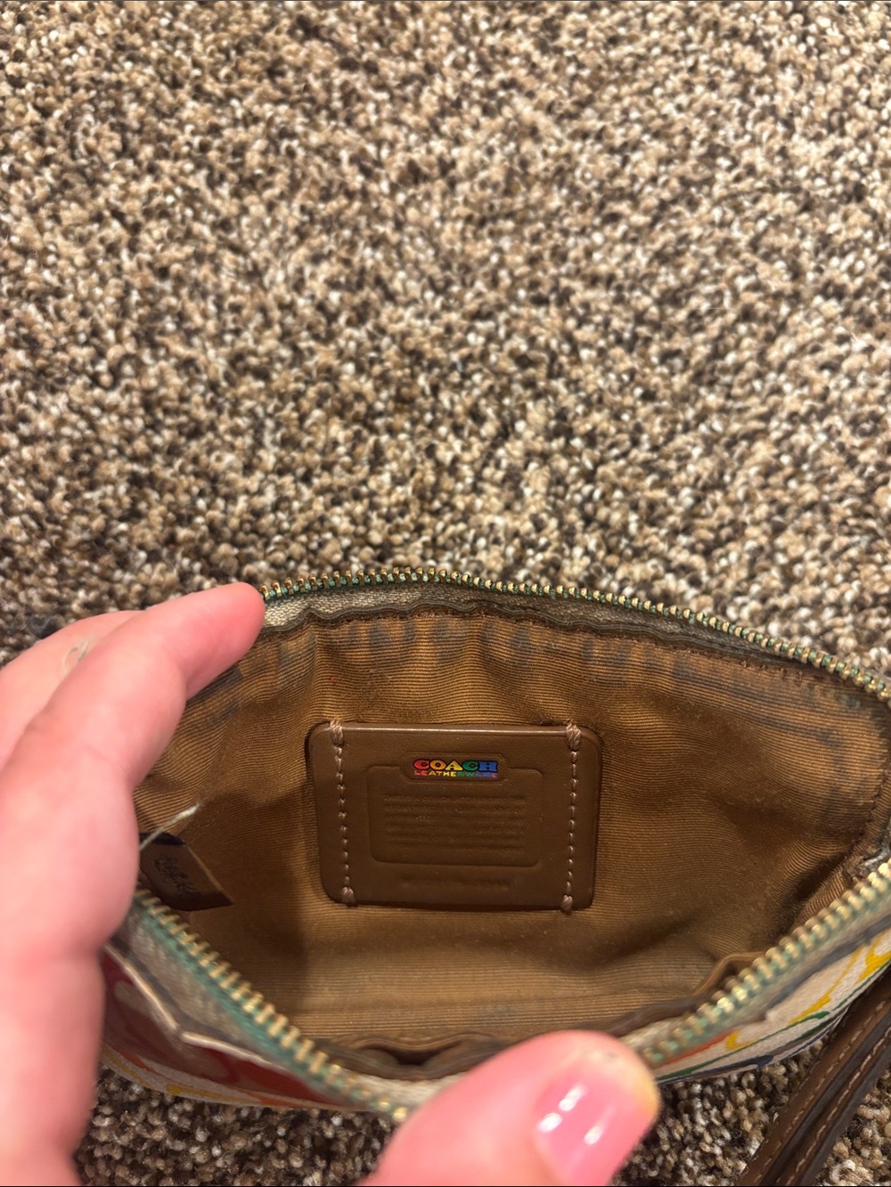 Accessory Rainbow Coach Wristlet/Pouch - Picture 5 of 6